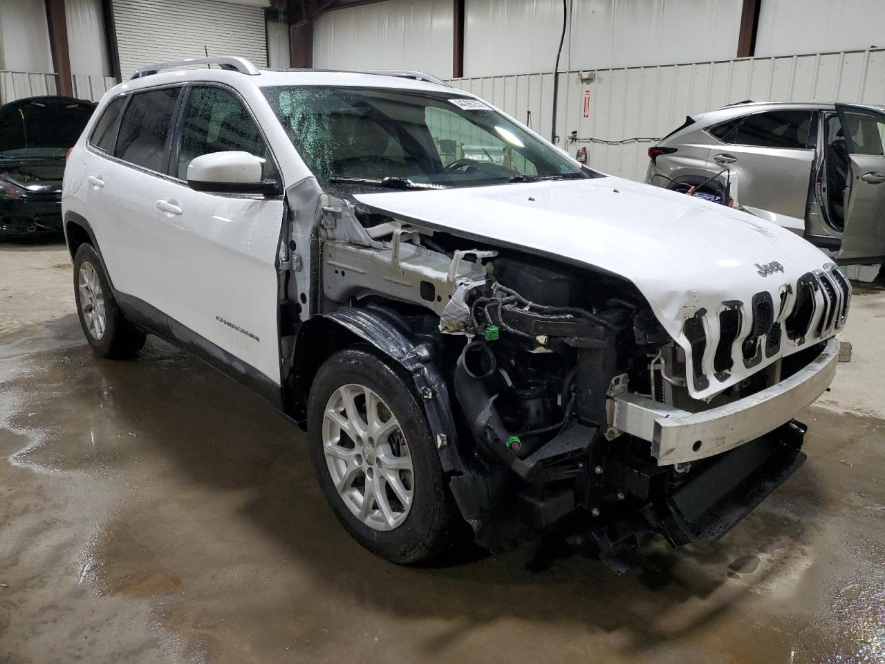 2018 Jeep Grand Cherokee - Image 4