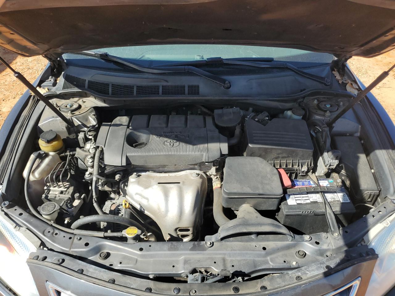 2011 Toyota Camry - Image 11