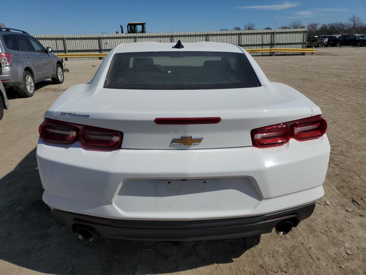 2022 Chevrolet Camaro - Image 6