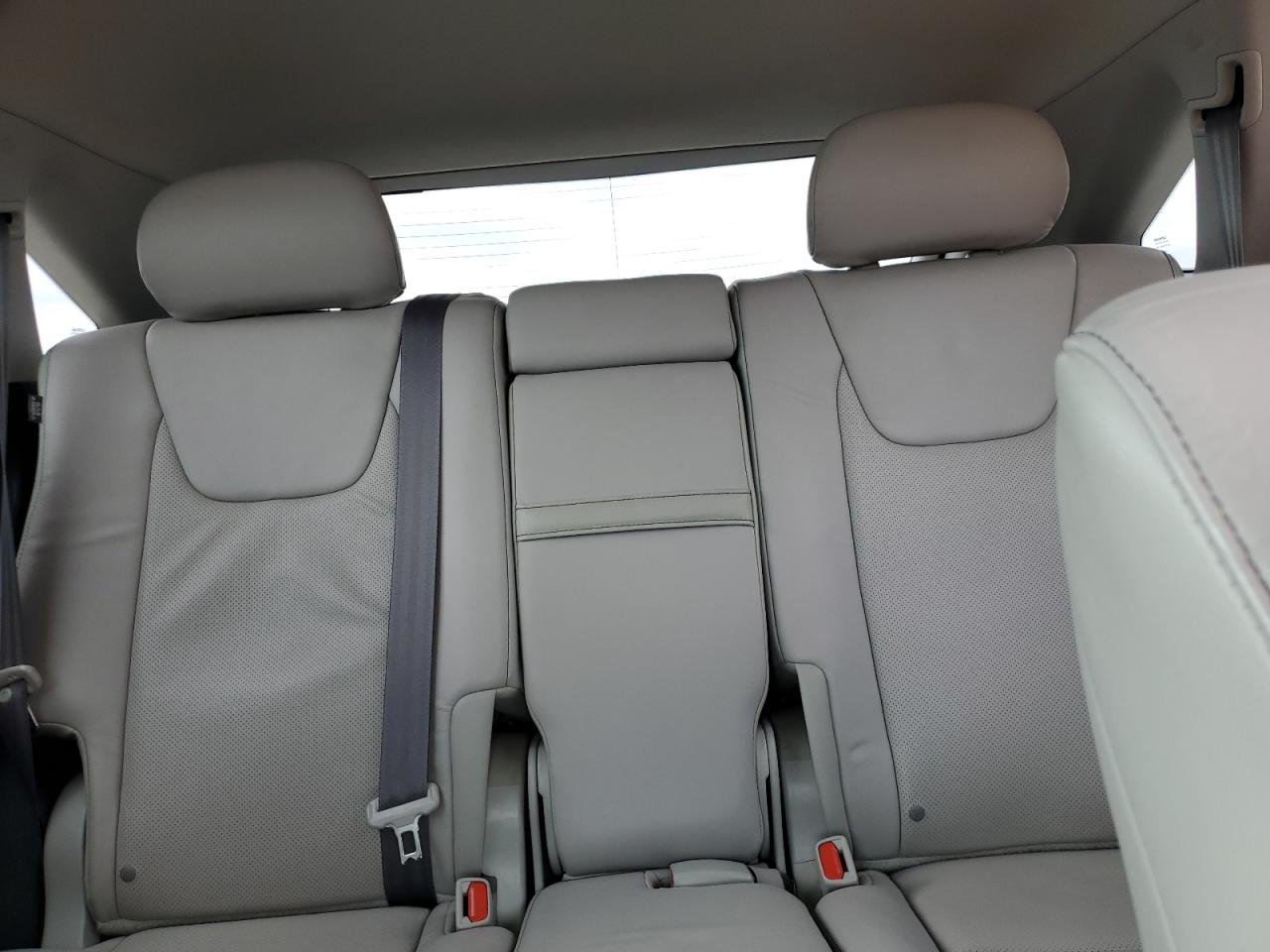 2015 Lexus RX - Image 10