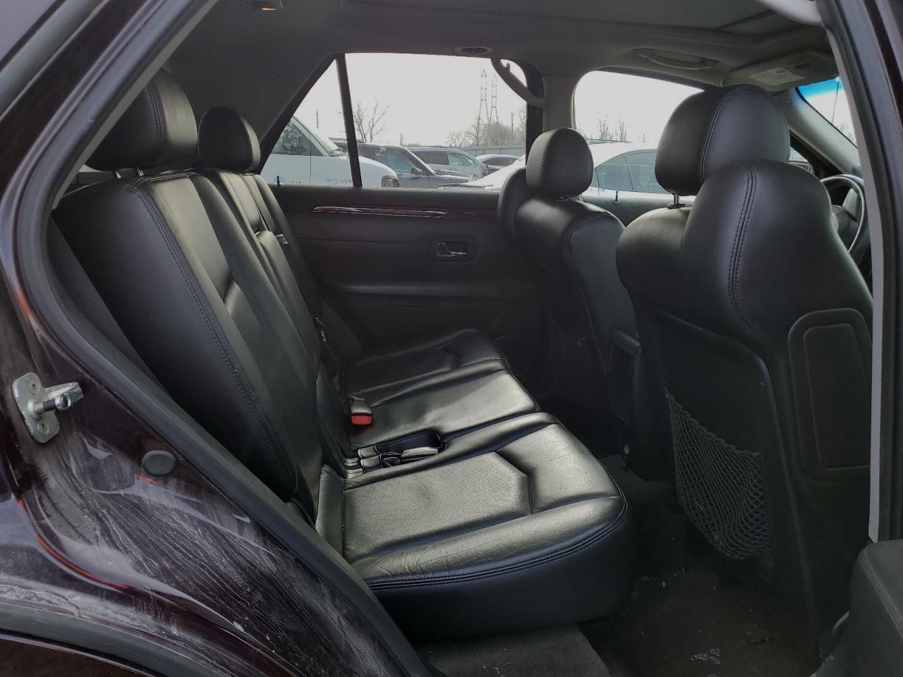 2009 Cadillac SRX - Image 11