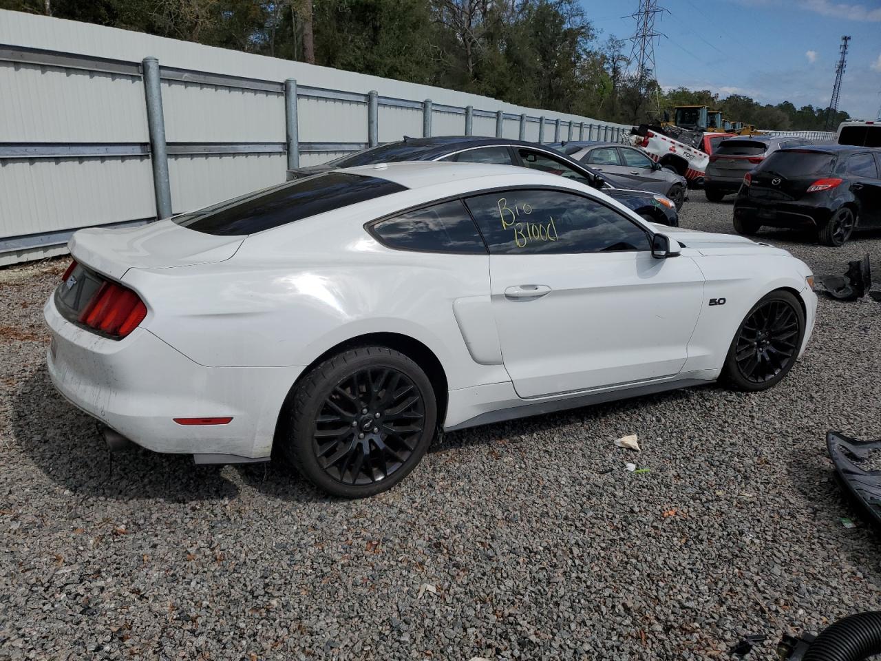 2015 Ford Mustang - Image 3