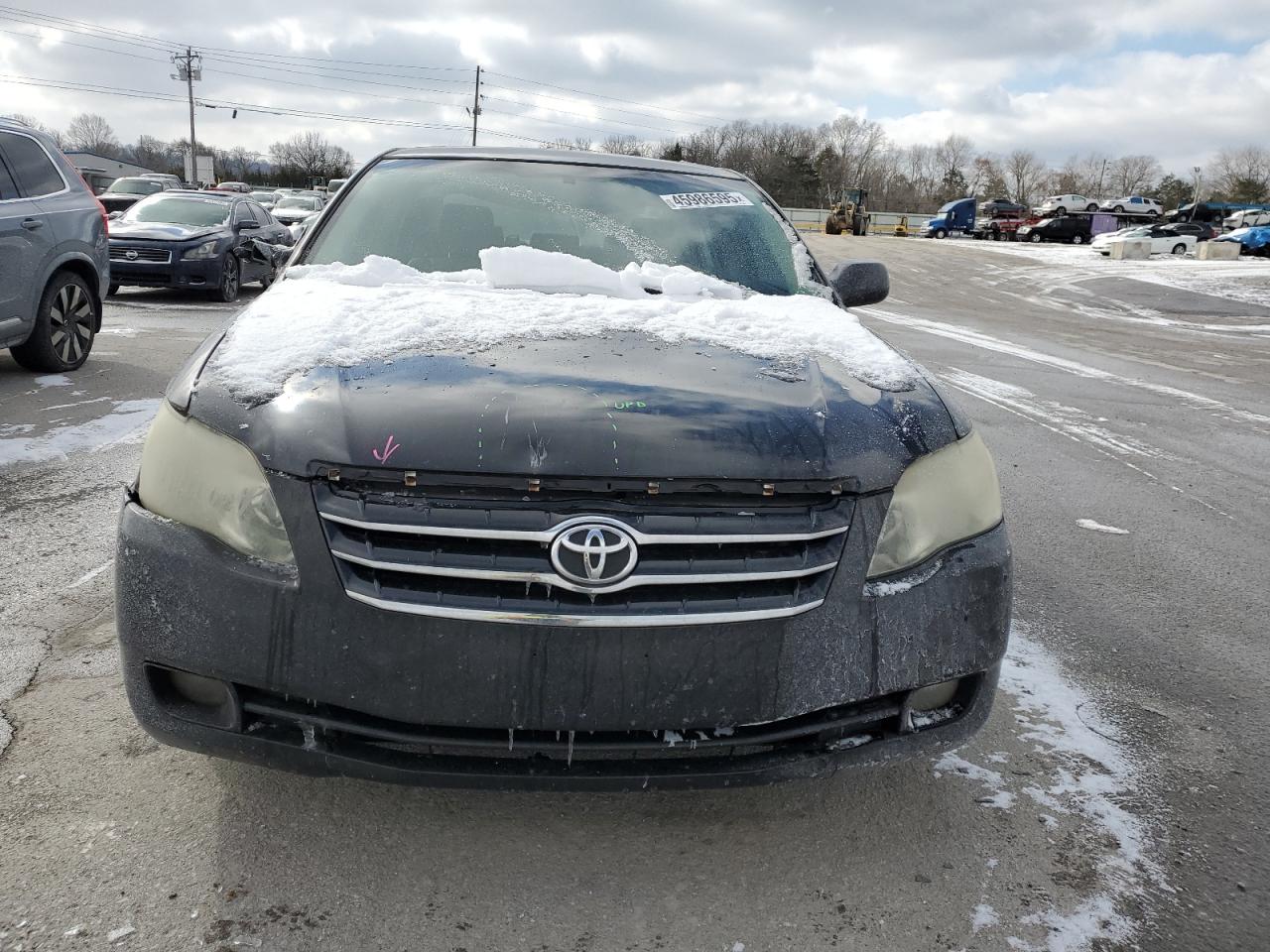2006 Toyota Avalon - Image 5