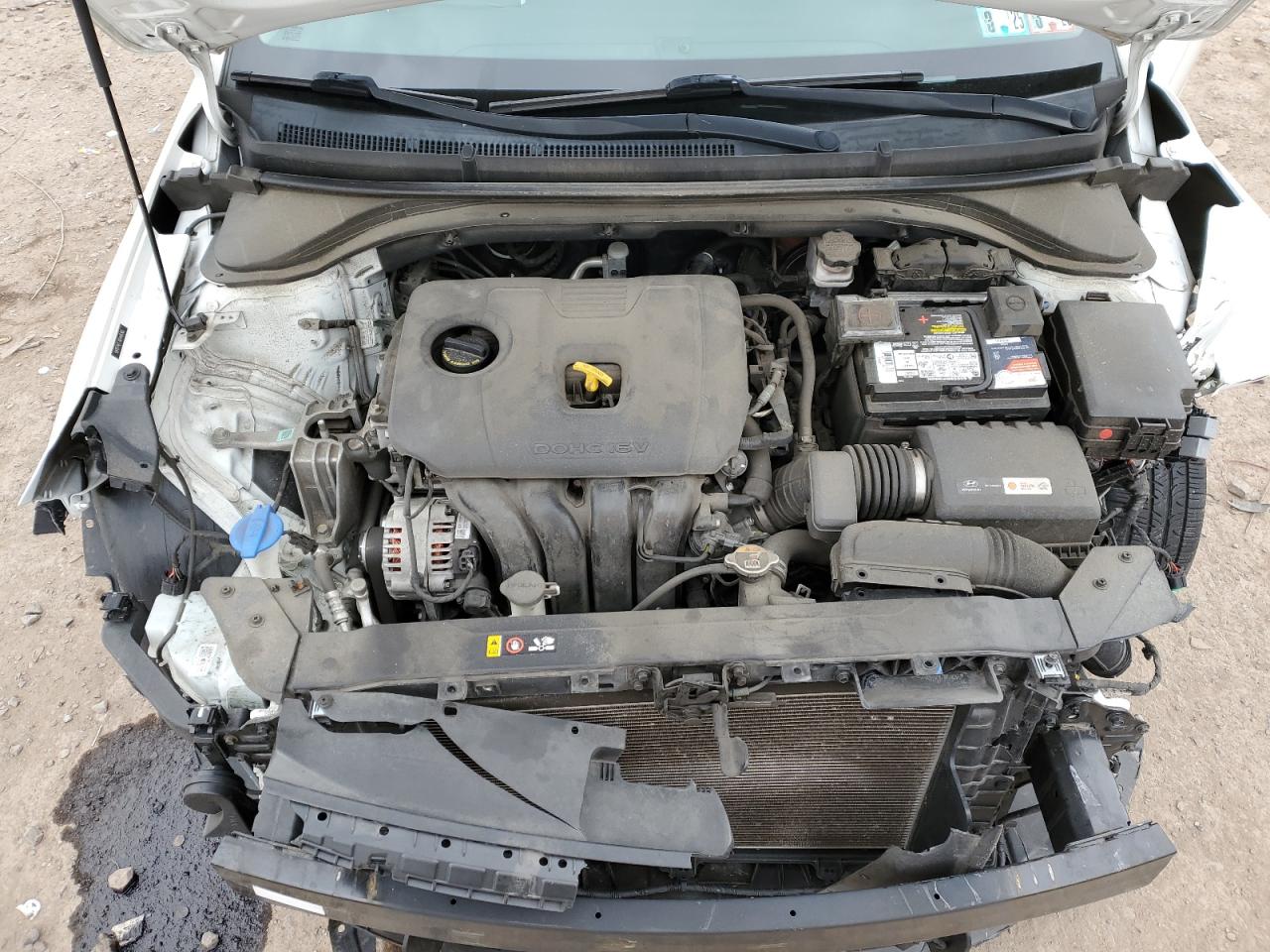 2019 Hyundai Elantra - Image 12