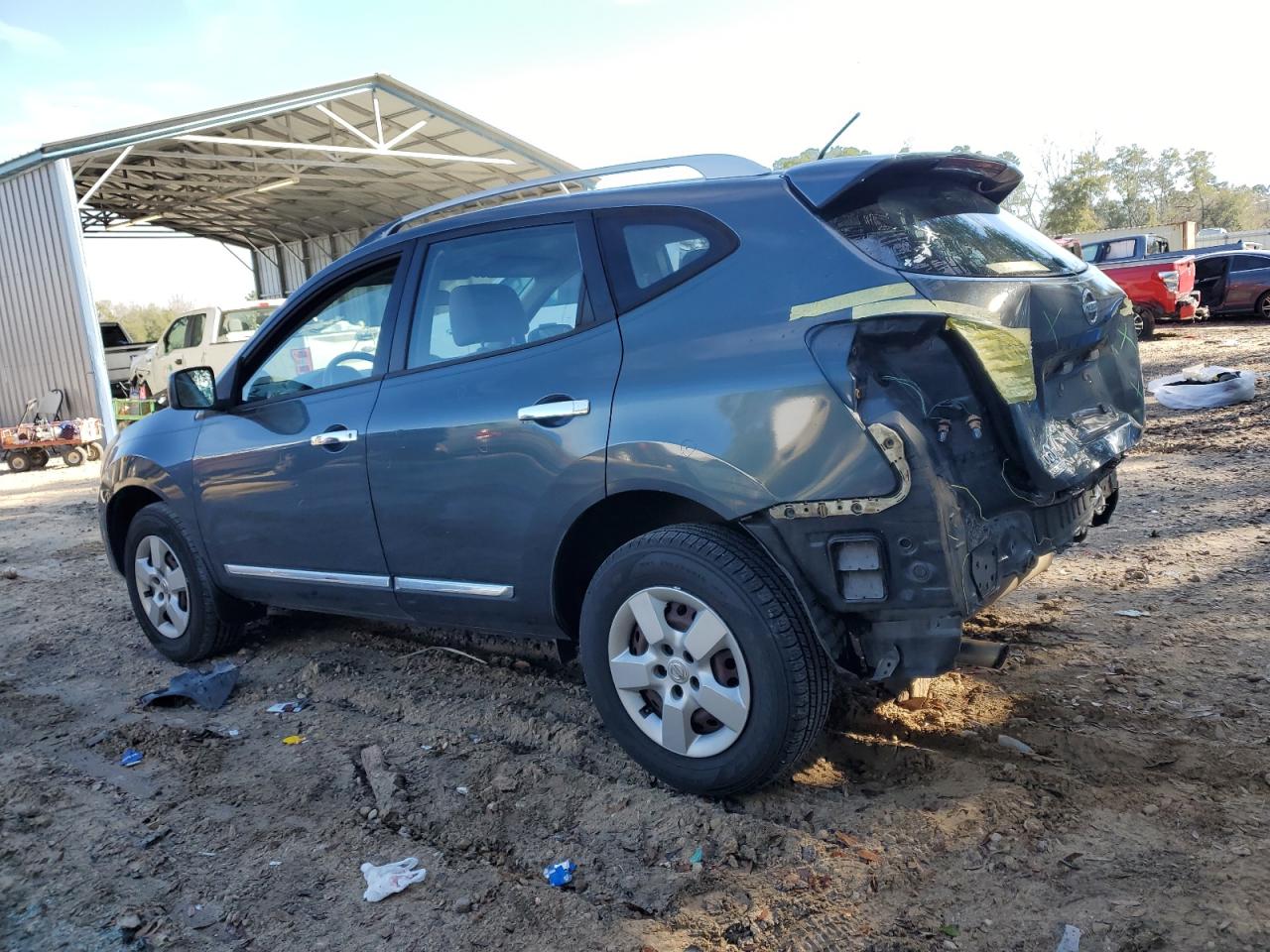 2014 Nissan Rogue - Image 2