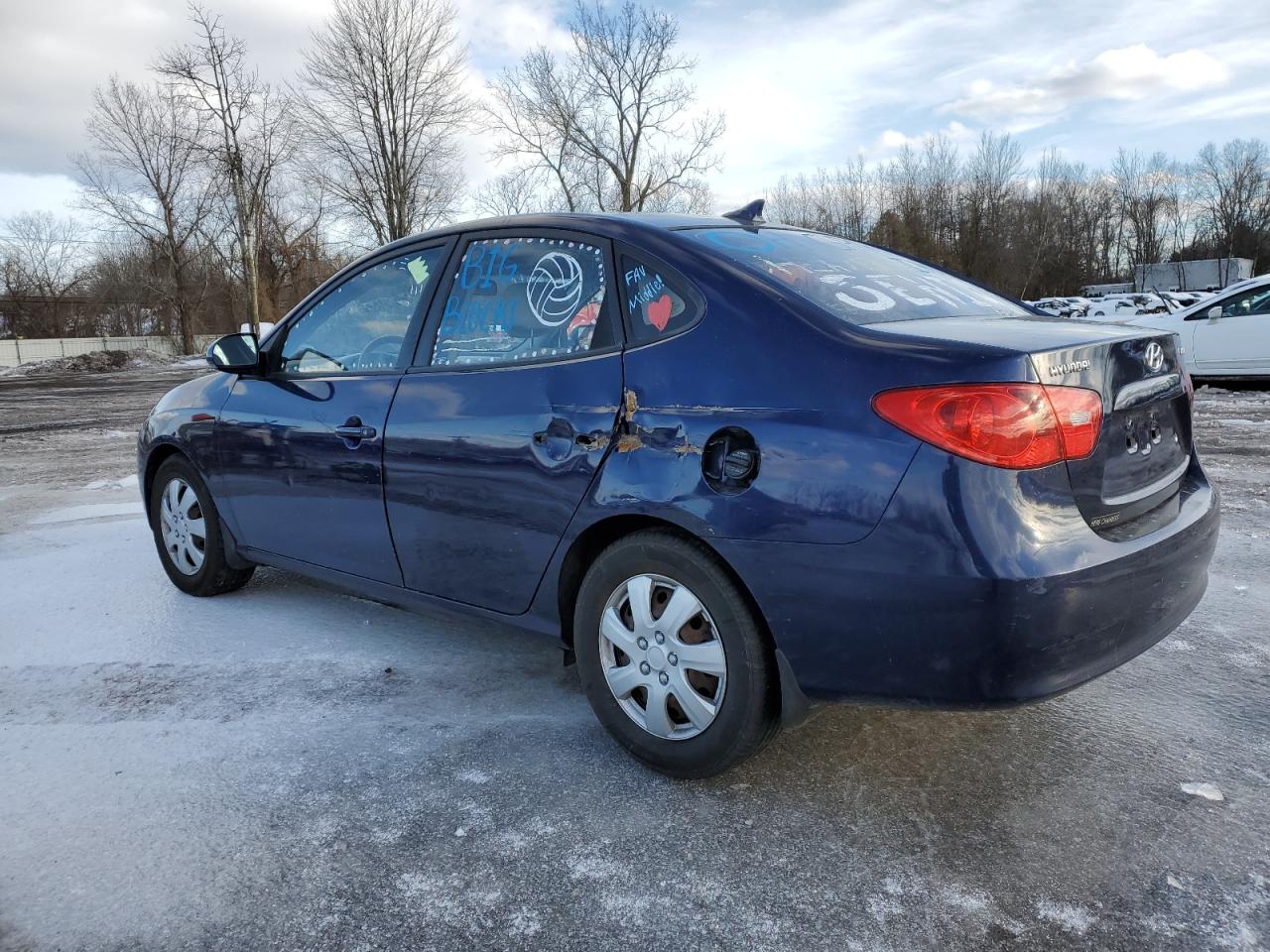 2009 Hyundai Elantra - Image 2