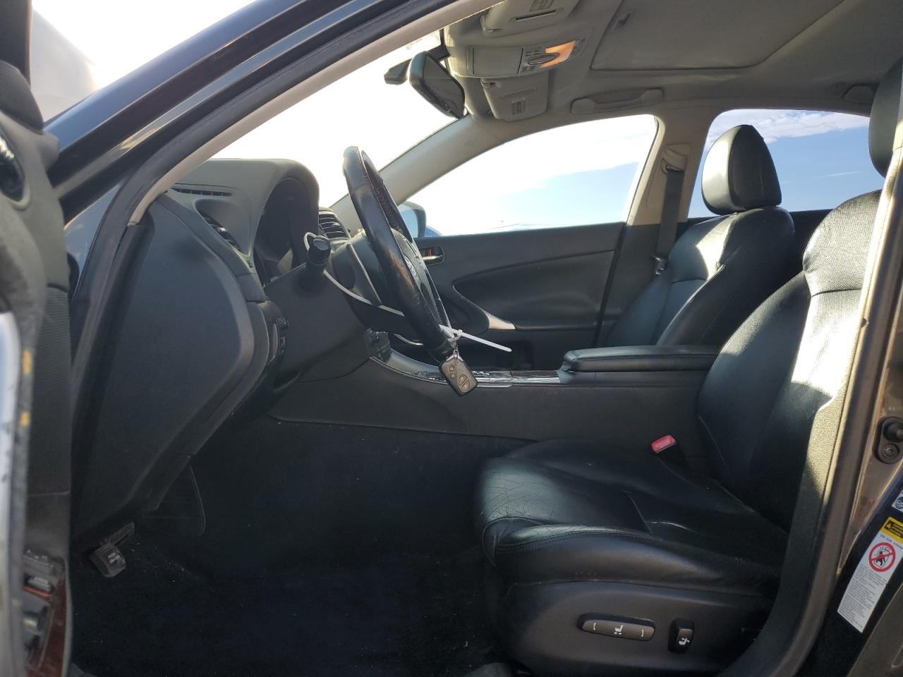 2007 Lexus IS - Image 7