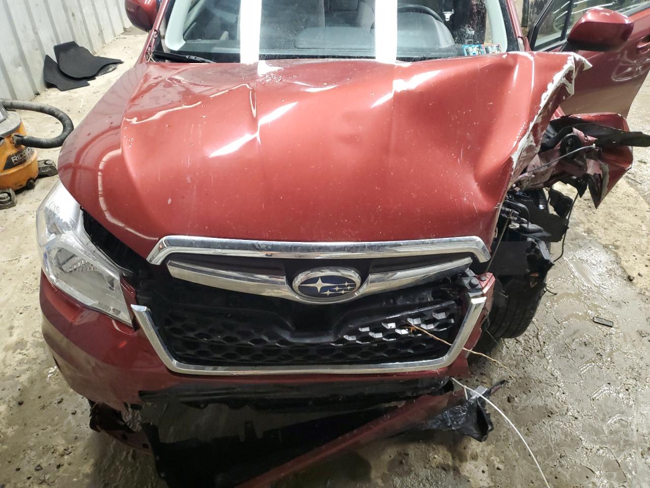 2015 Subaru Forester - Image 13