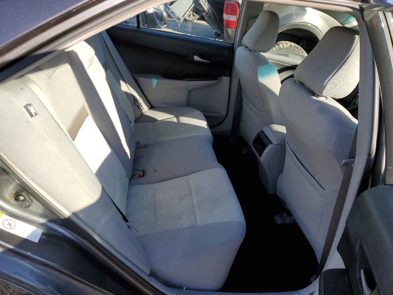 2014 Toyota Camry - Image 10