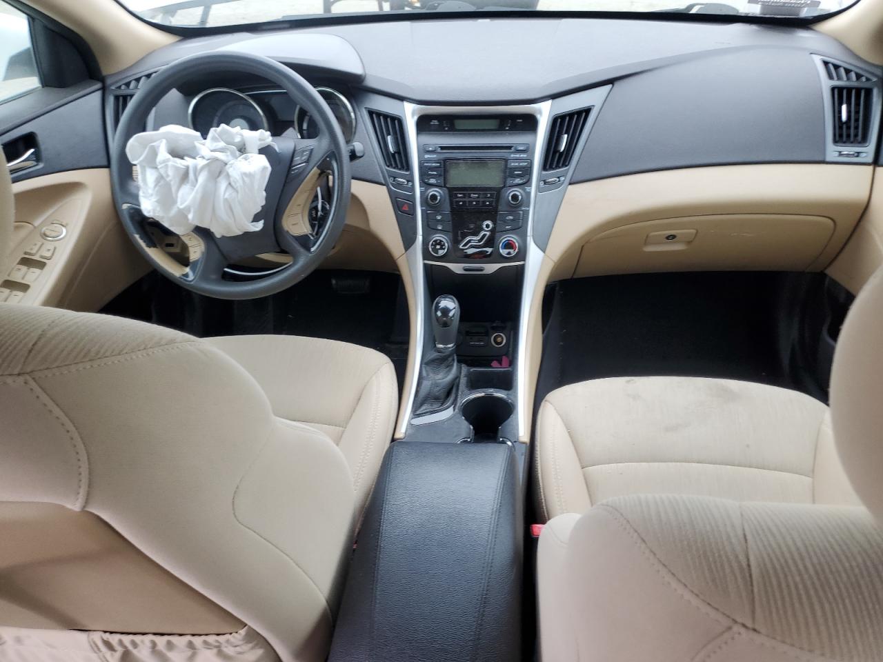 2013 Hyundai Sonata - Image 8