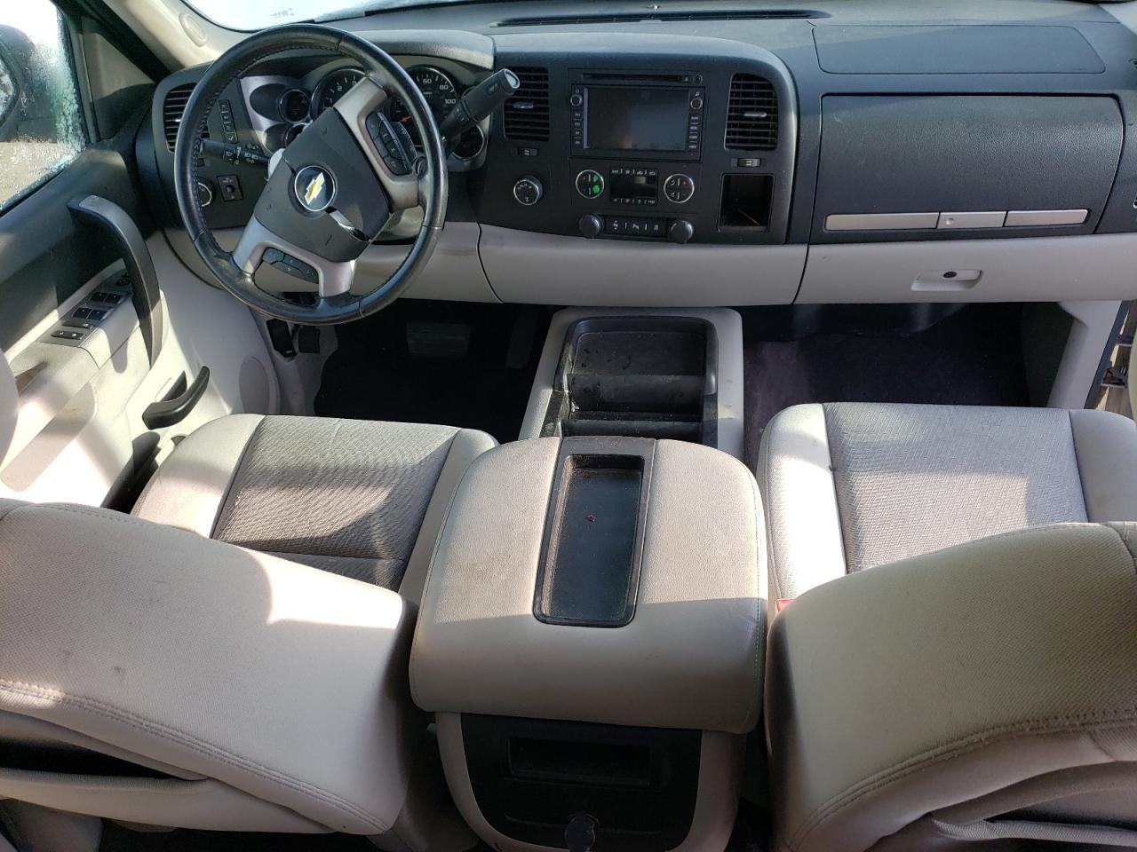 2010 Chevrolet Silverado - Image 8