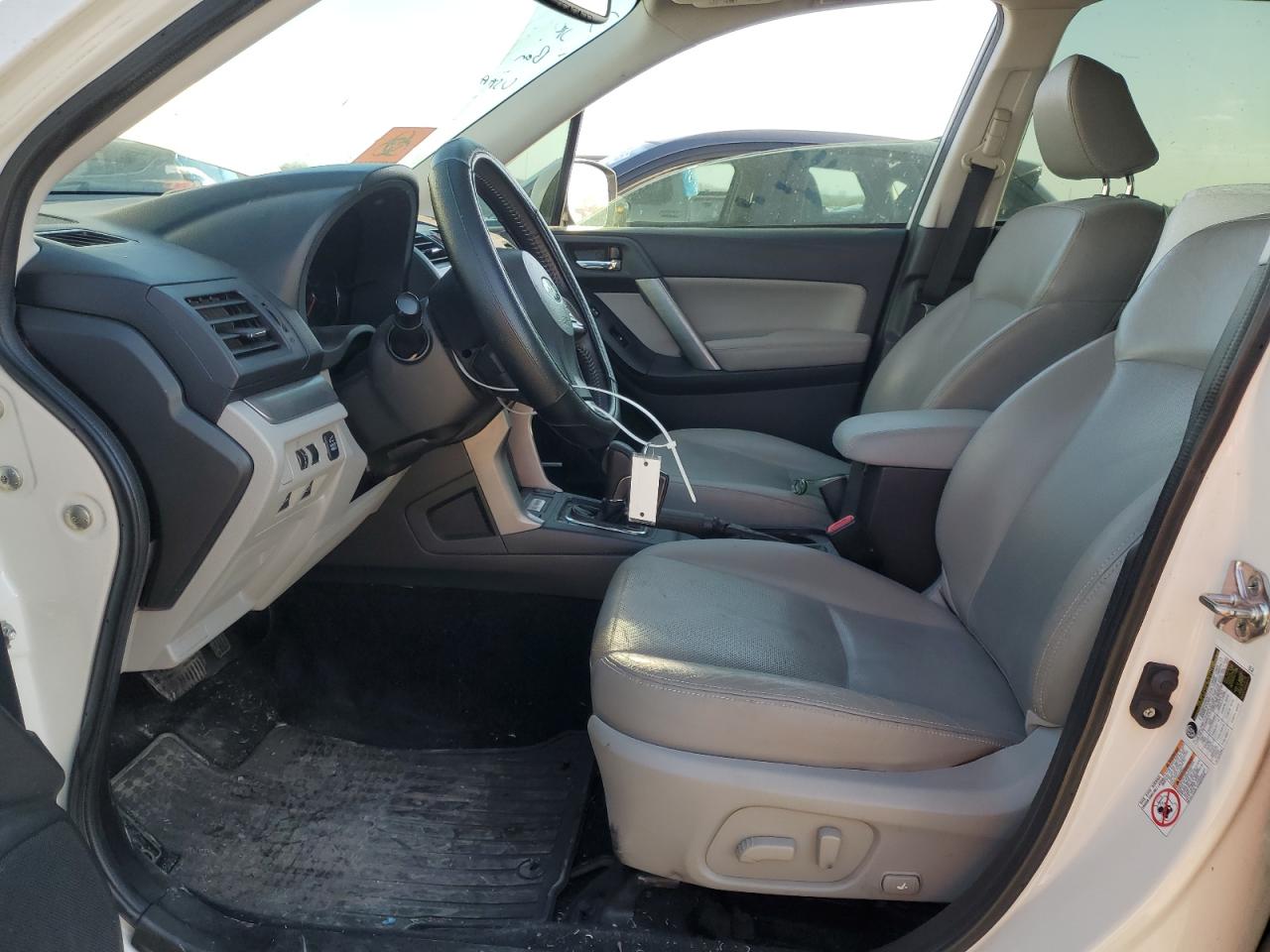 2015 Subaru Forester - Image 7