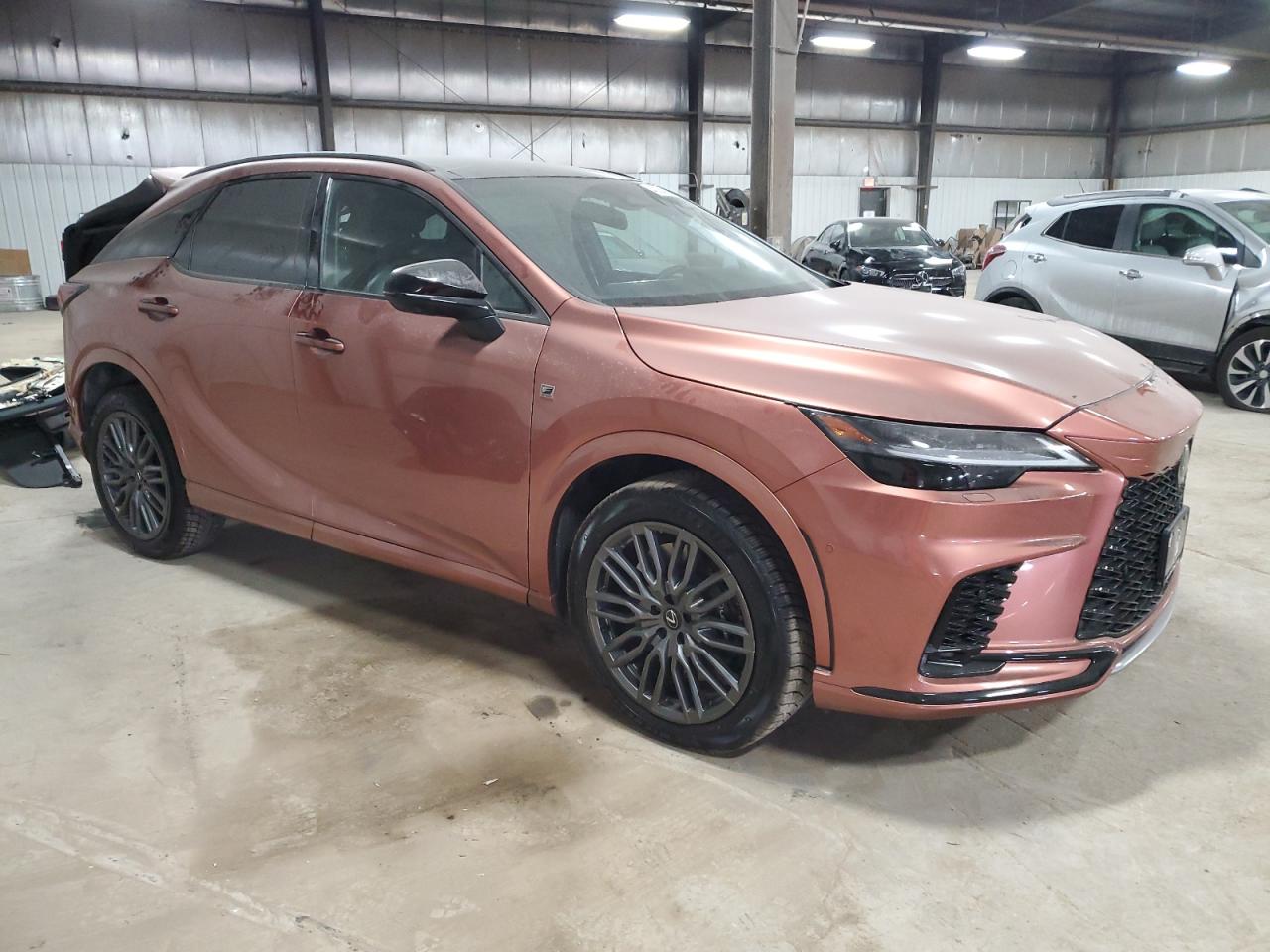 2023 Lexus RX - Image 4