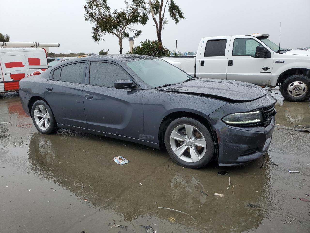2017 Dodge Charger - Image 4