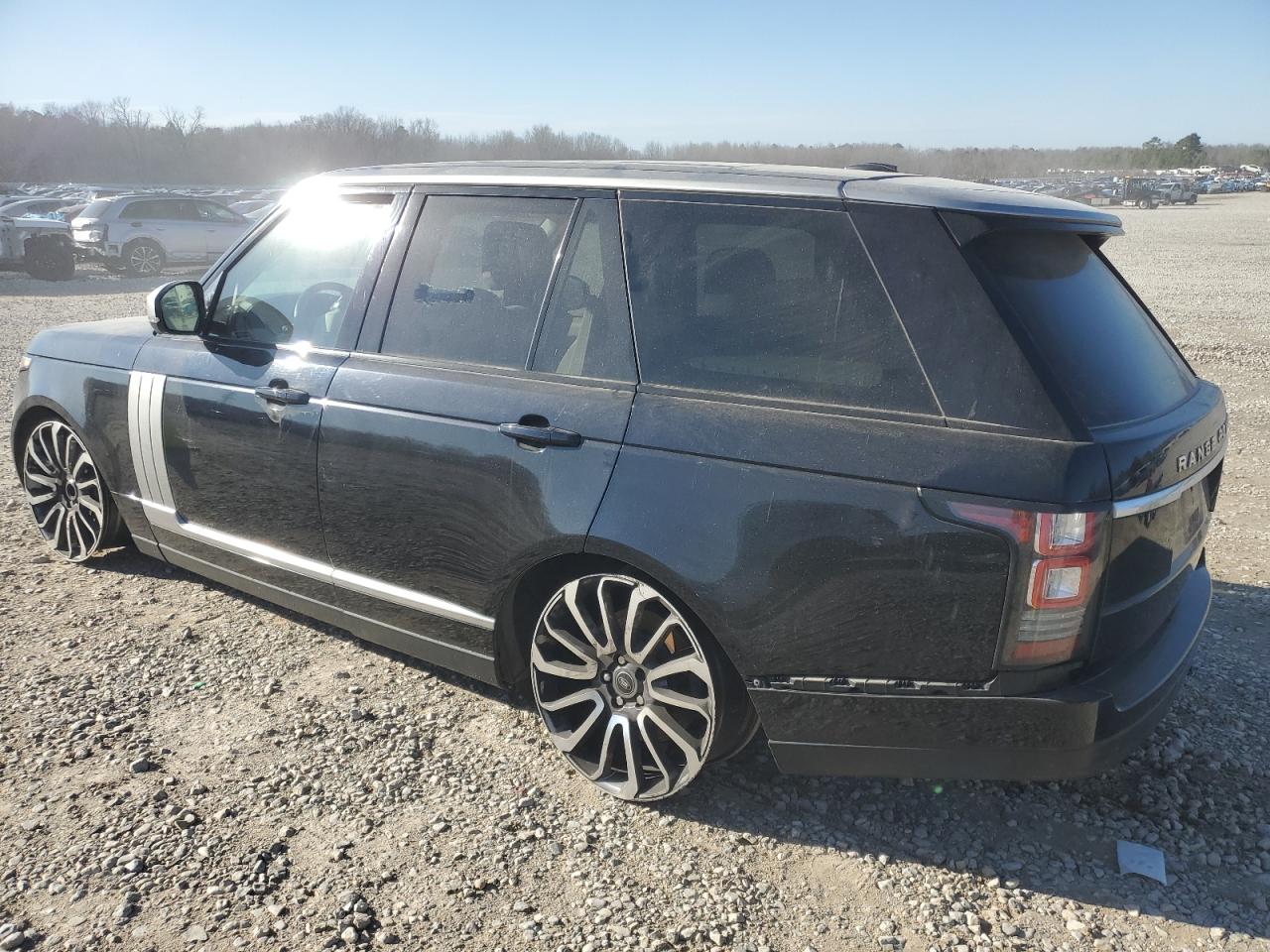 2013 Land Rover Range Rover - Image 2