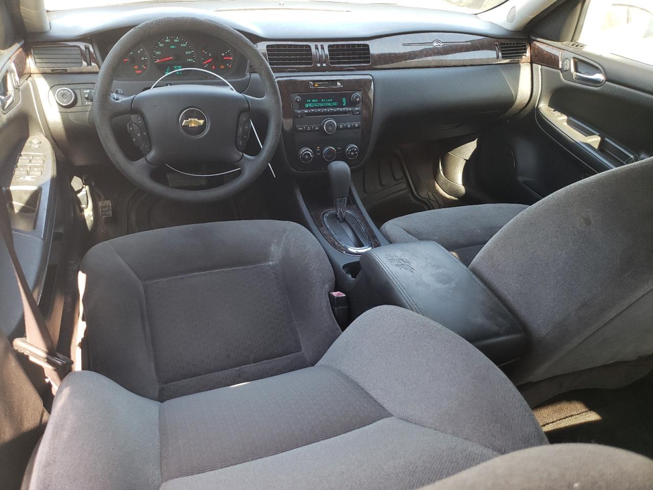 2015 Chevrolet Impala - Image 8