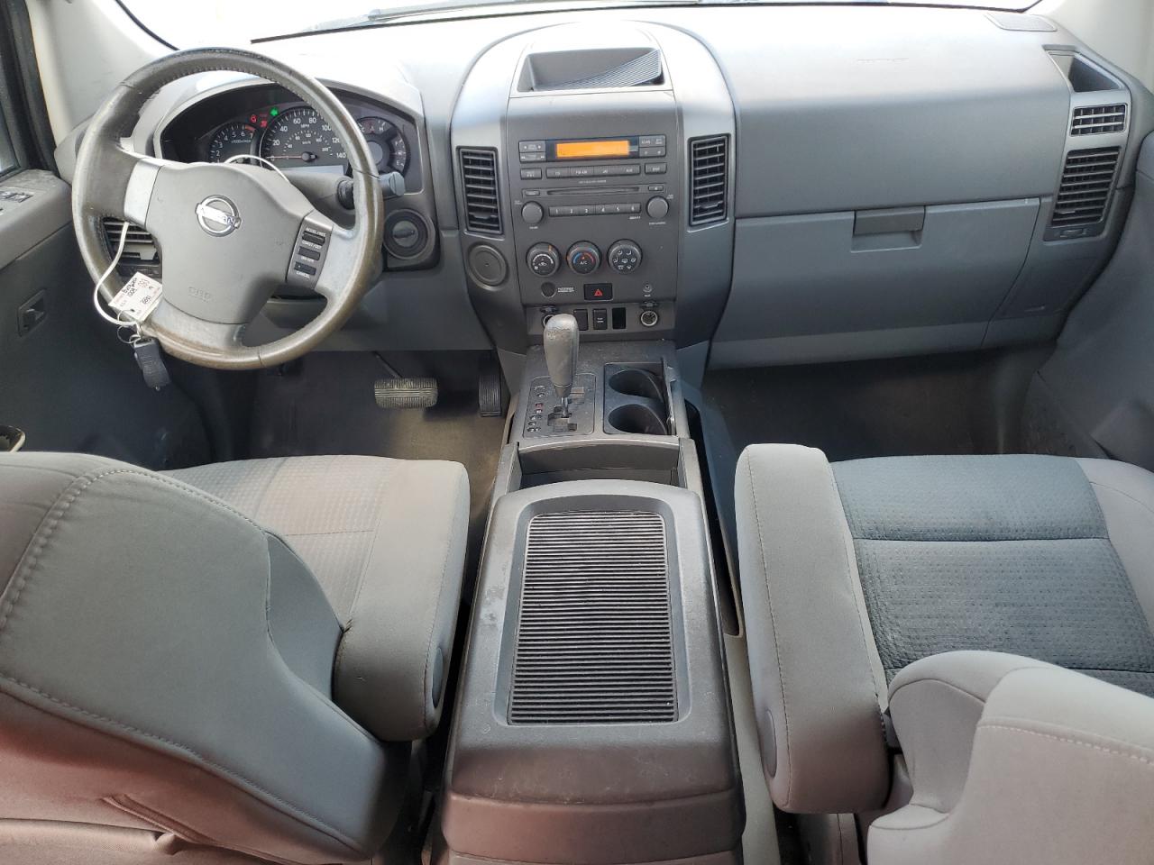2007 Nissan Titan - Image 8