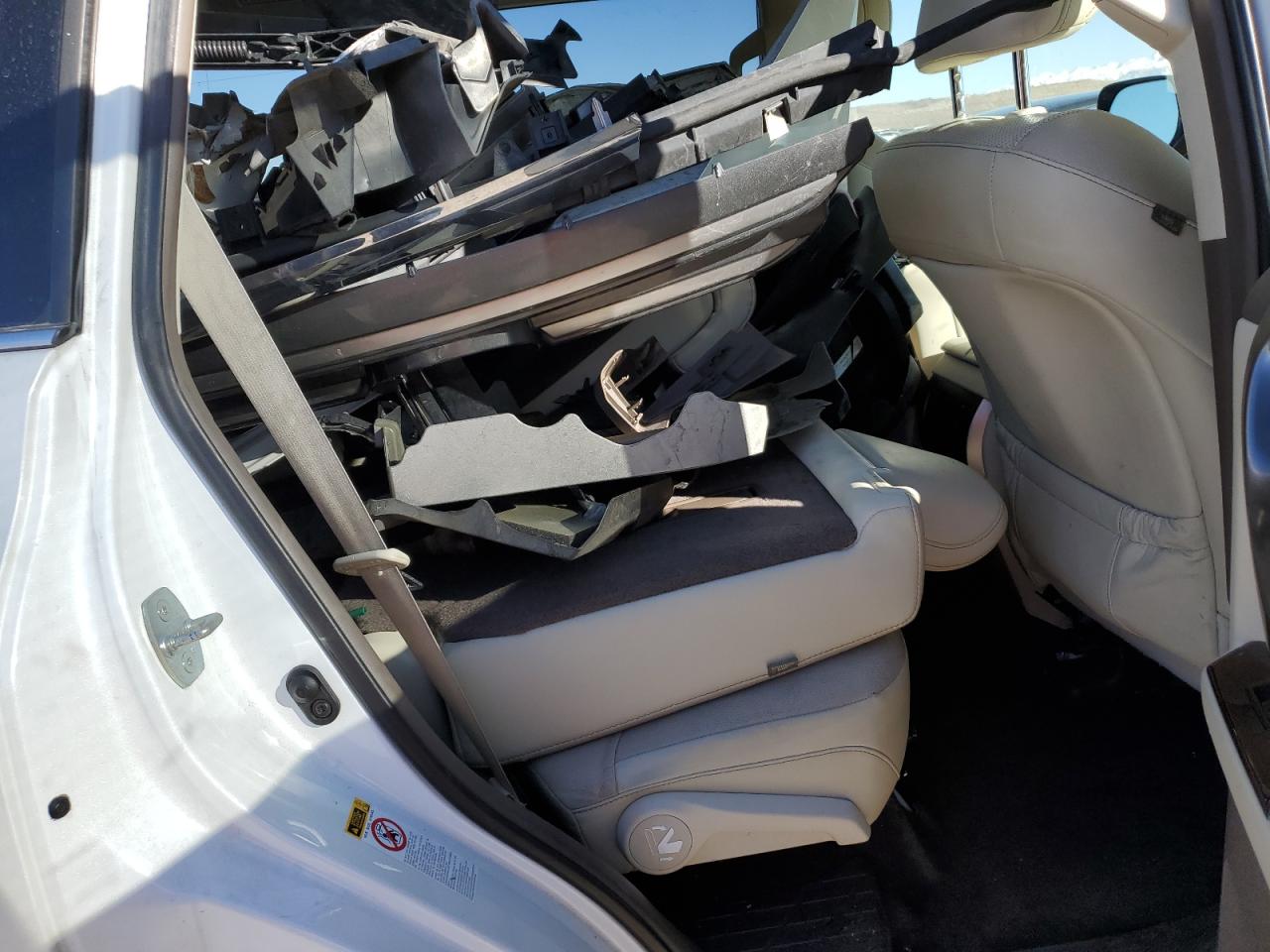 2018 Lexus GX - Image 11