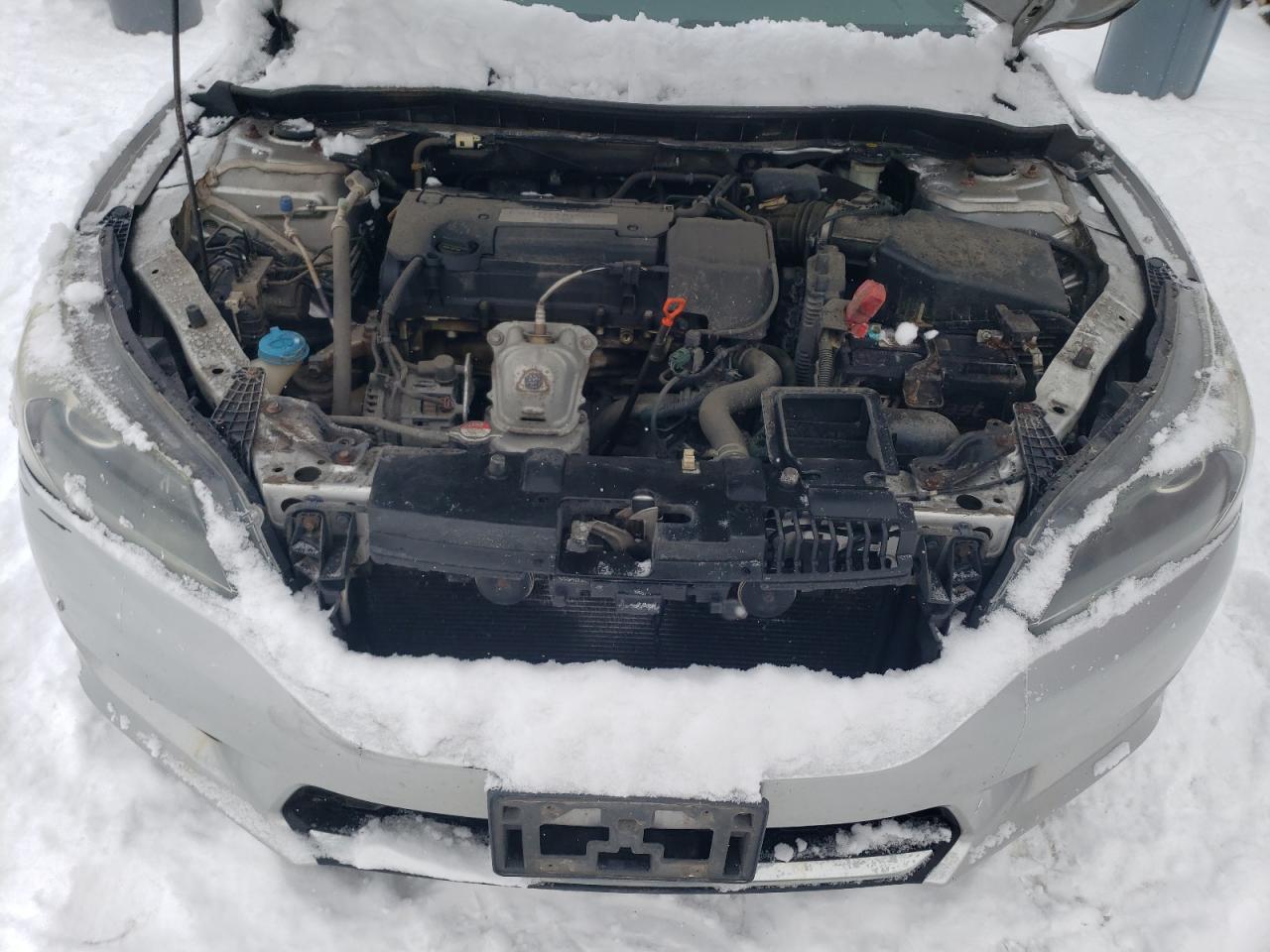 2015 Honda Accord - Image 11