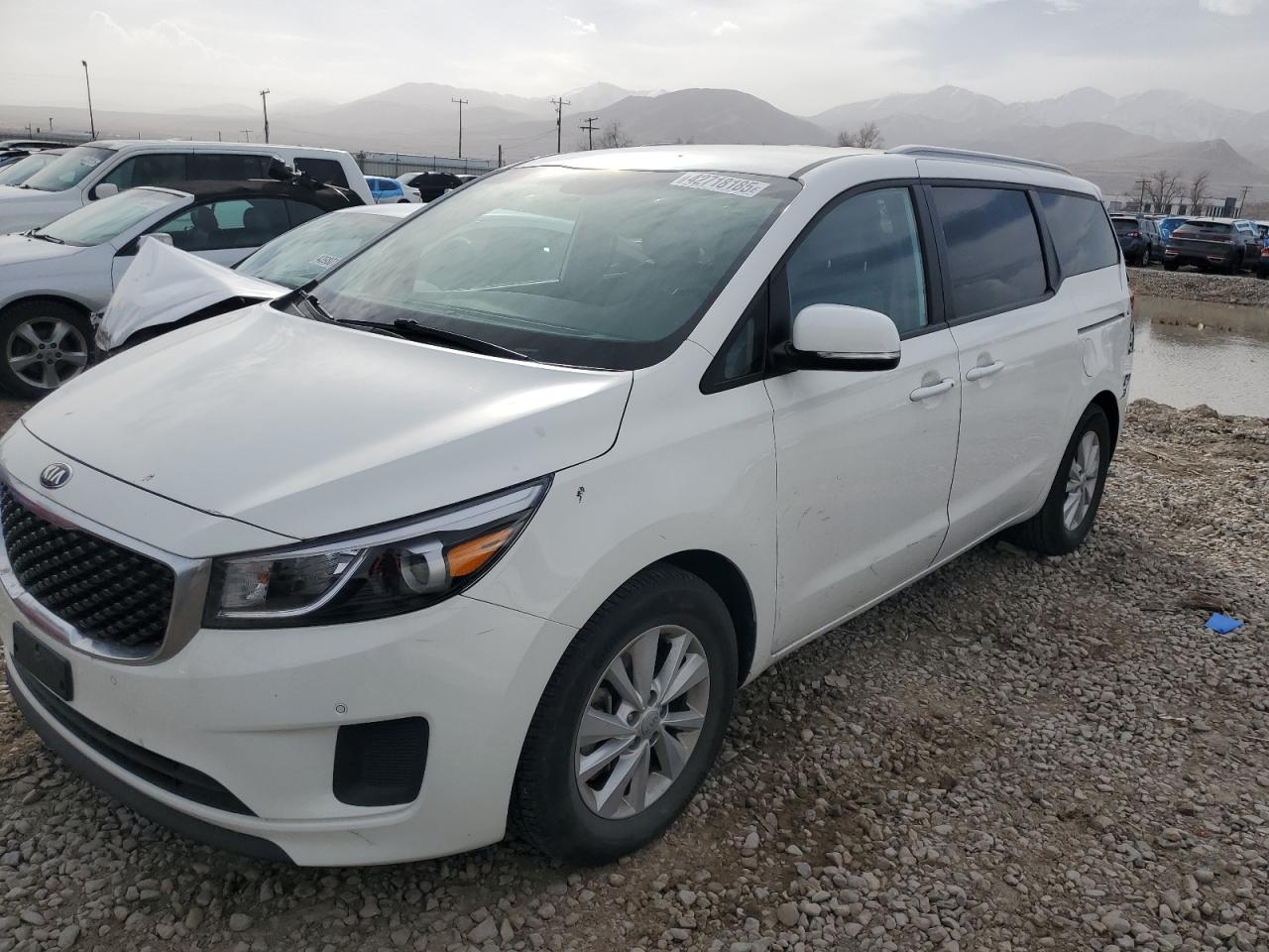 2017 Kia Sedona - Image 1