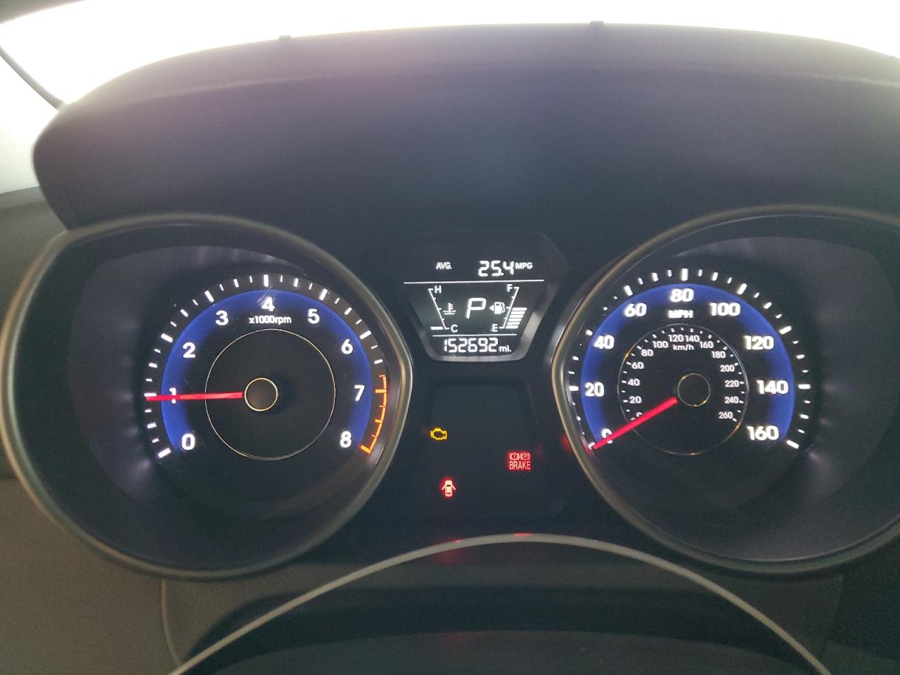 2015 Hyundai Elantra - Image 9