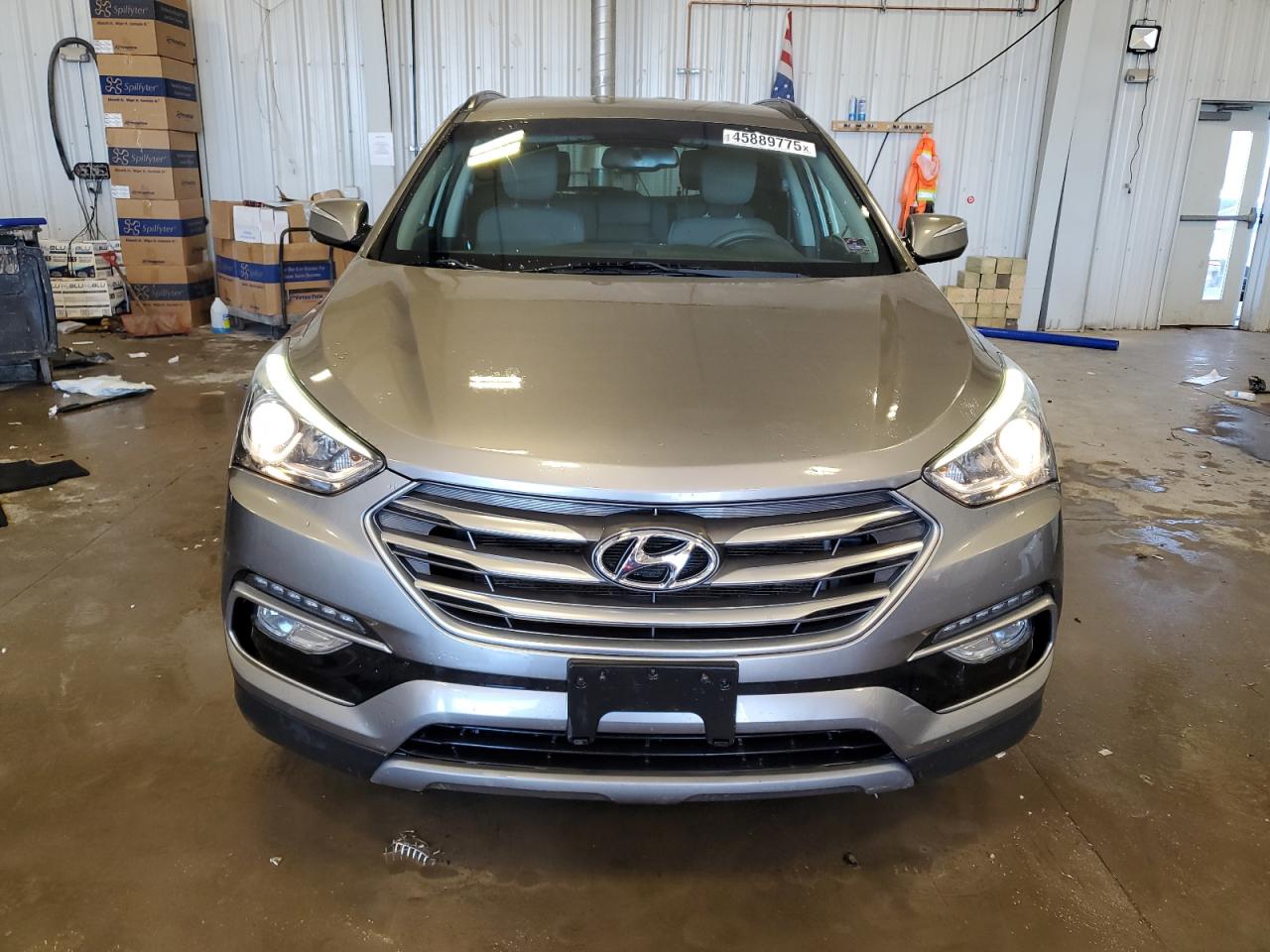 2018 Hyundai Santa Fe - Image 5