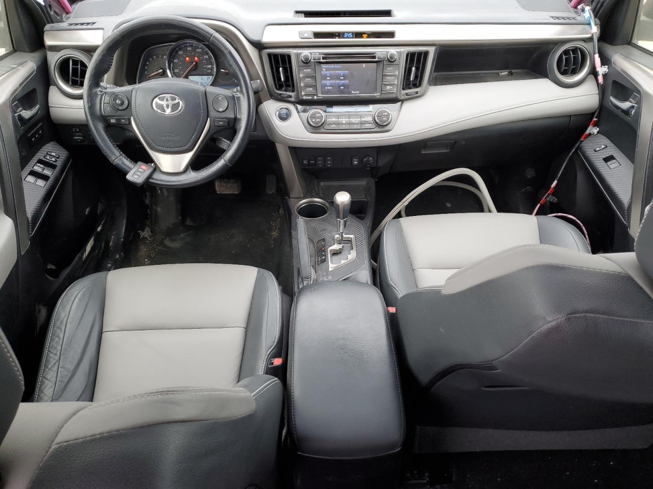 2014 Toyota RAV 4 - Image 8