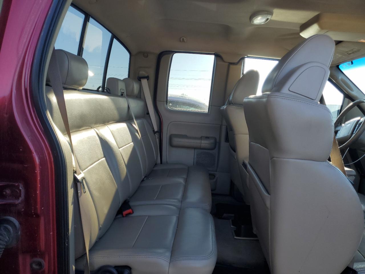 2007 Ford F-150 - Image 10
