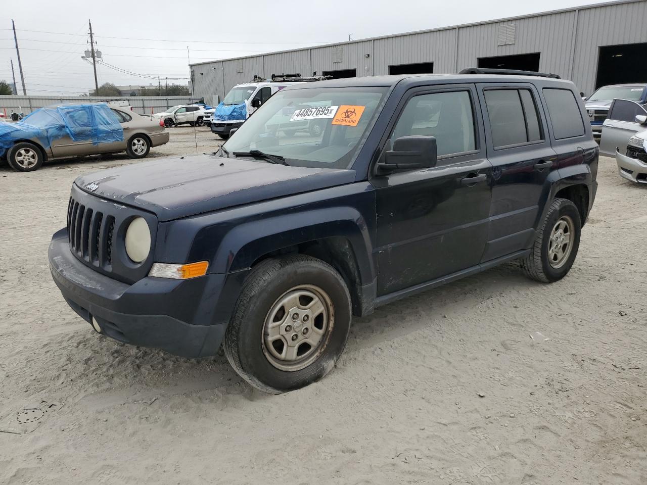 2014 Jeep Liberty (Patriot) - Image 1