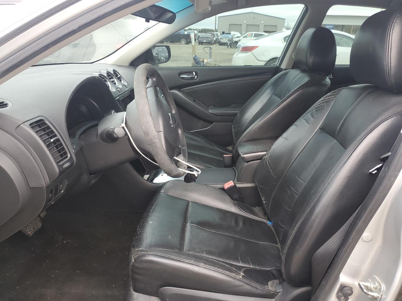 2011 Nissan Altima - Image 7