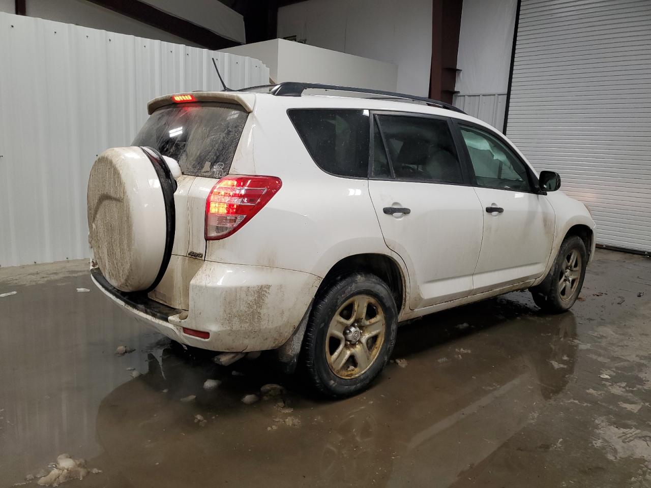 2012 Toyota RAV 4 - Image 3