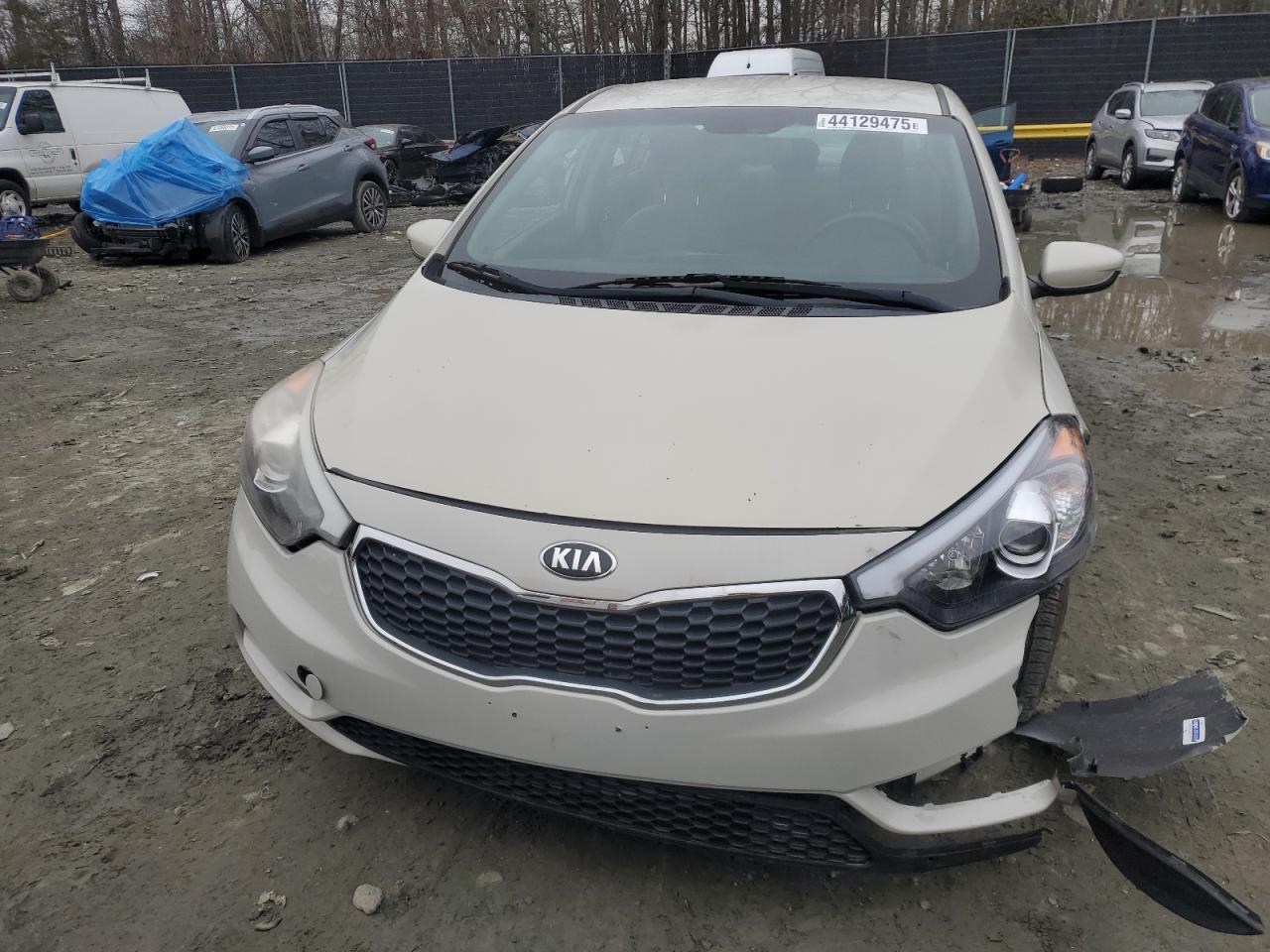 2015 Kia Forte - Image 5