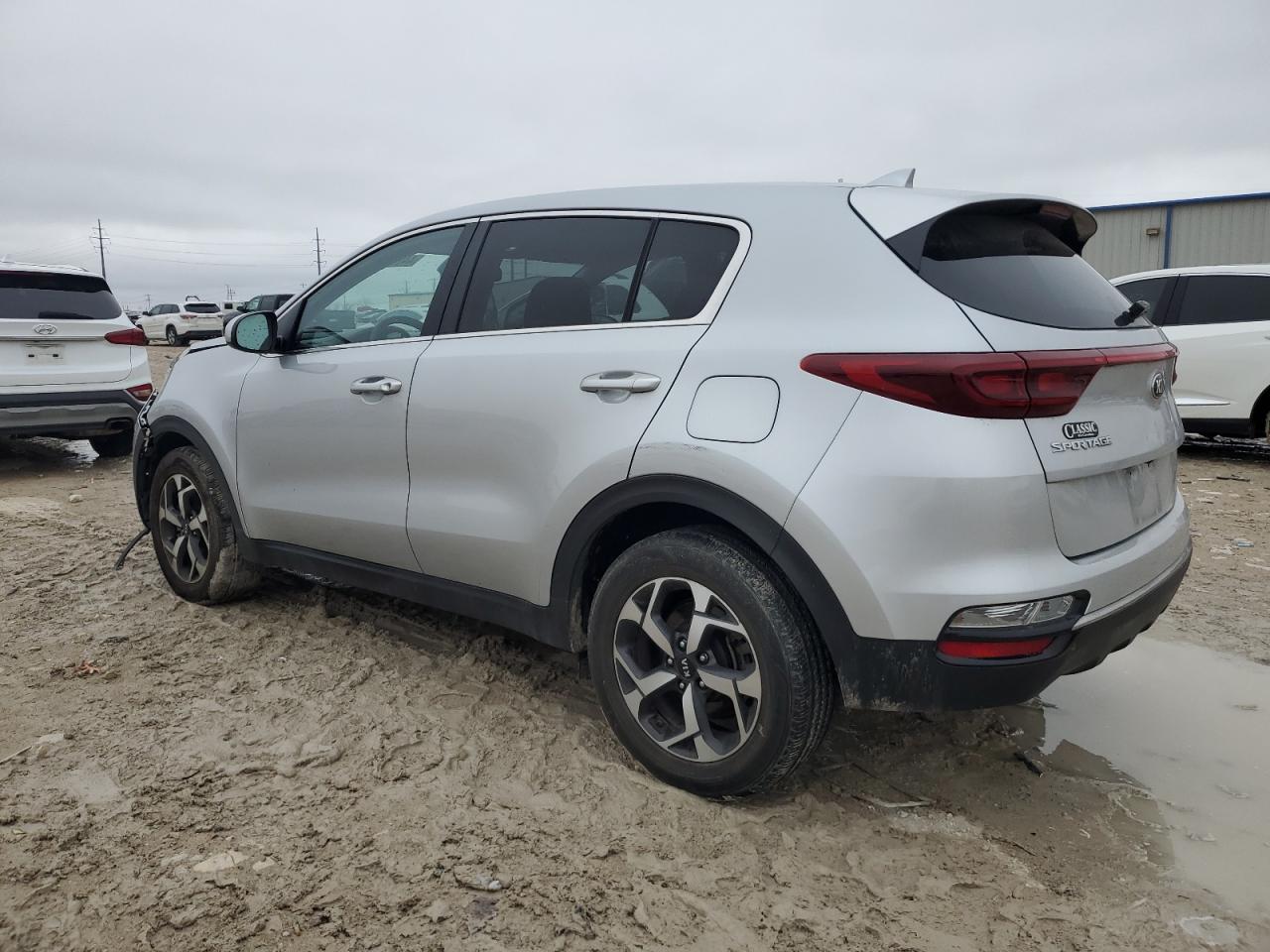 2020 Kia Sportage - Image 2