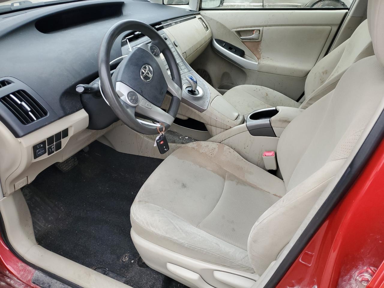 2012 Toyota Prius - Image 7