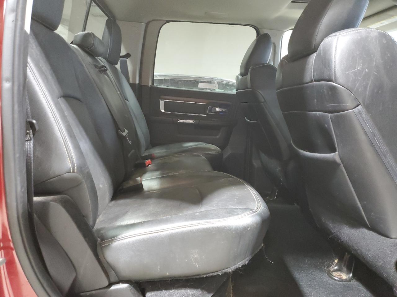 2013 RAM 1500 - Image 10