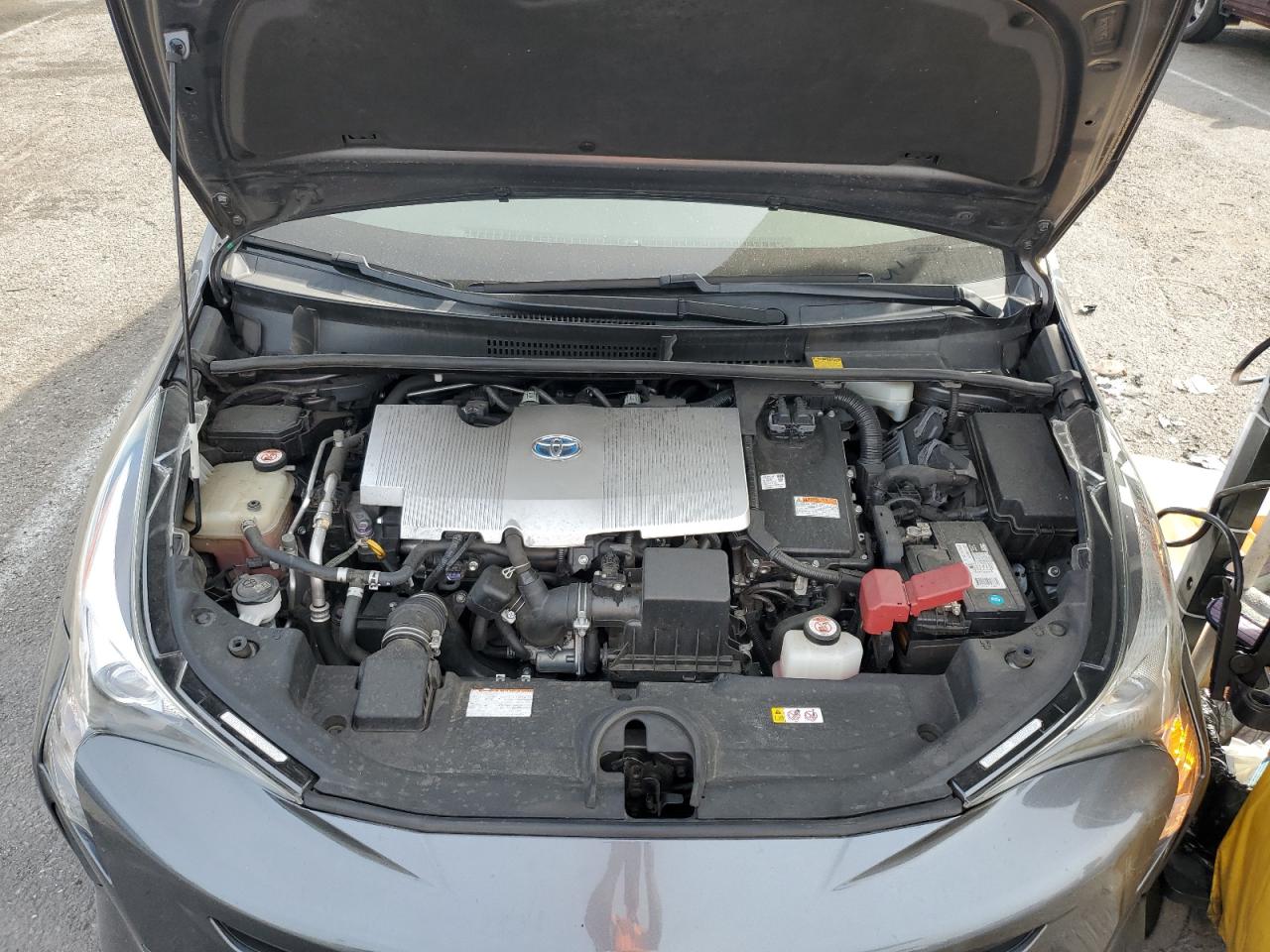 2017 Toyota Prius - Image 11
