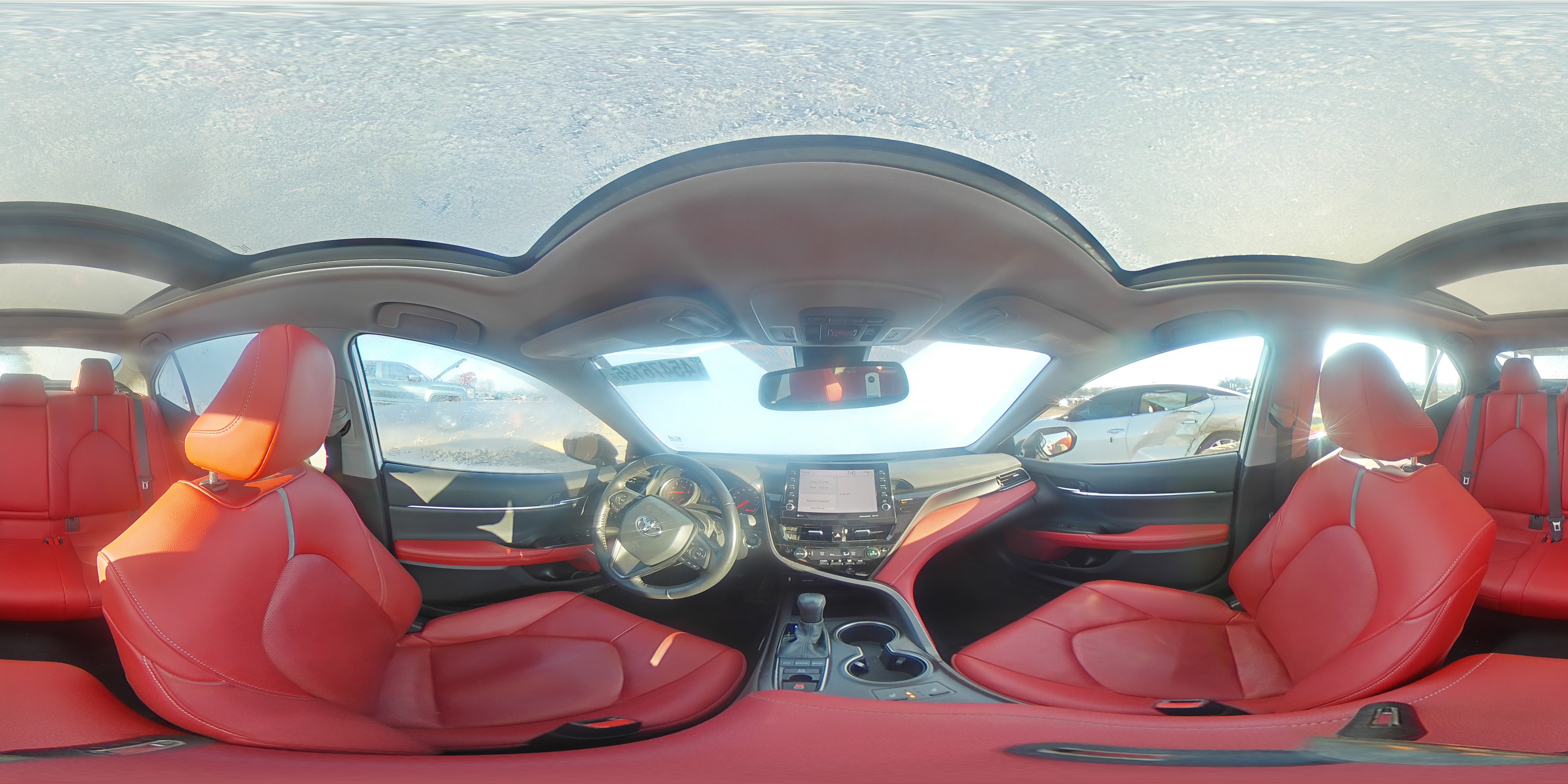 2022 Toyota Camry - Image 13