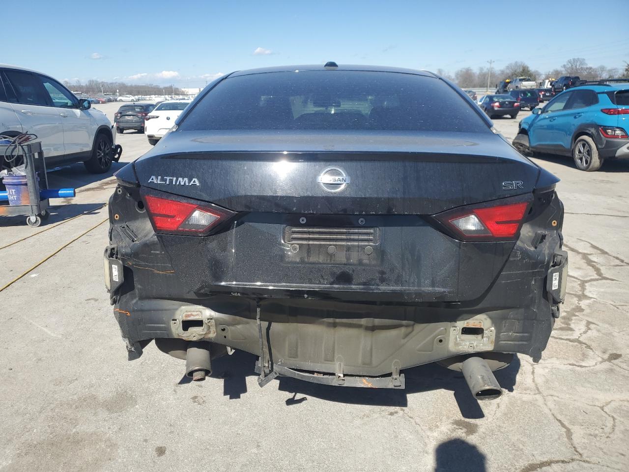 2019 Nissan Altima - Image 6