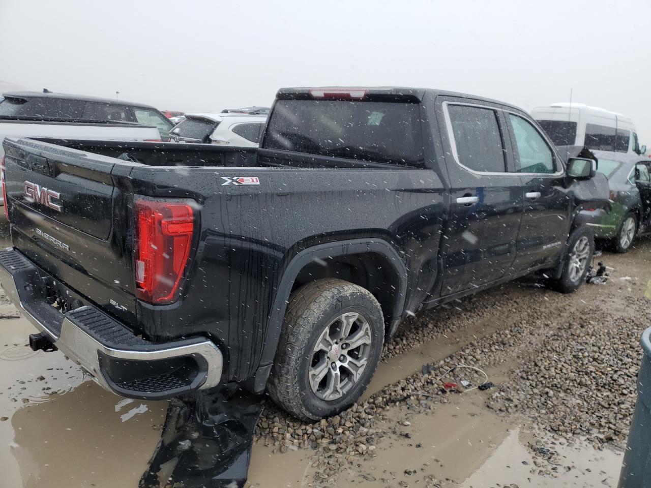 2021 GMC Sierra - Image 3