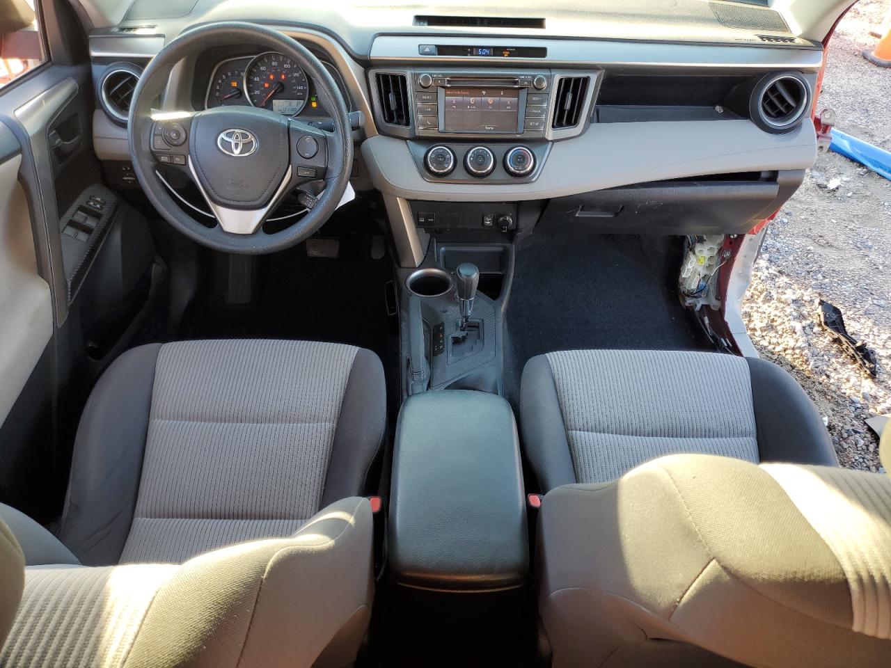 2015 Toyota RAV 4 - Image 8
