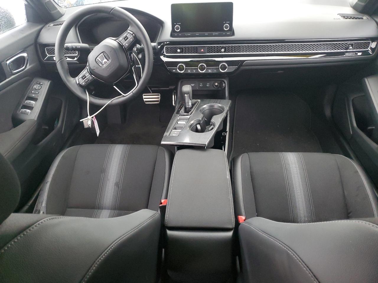 2025 Honda Civic - Image 8
