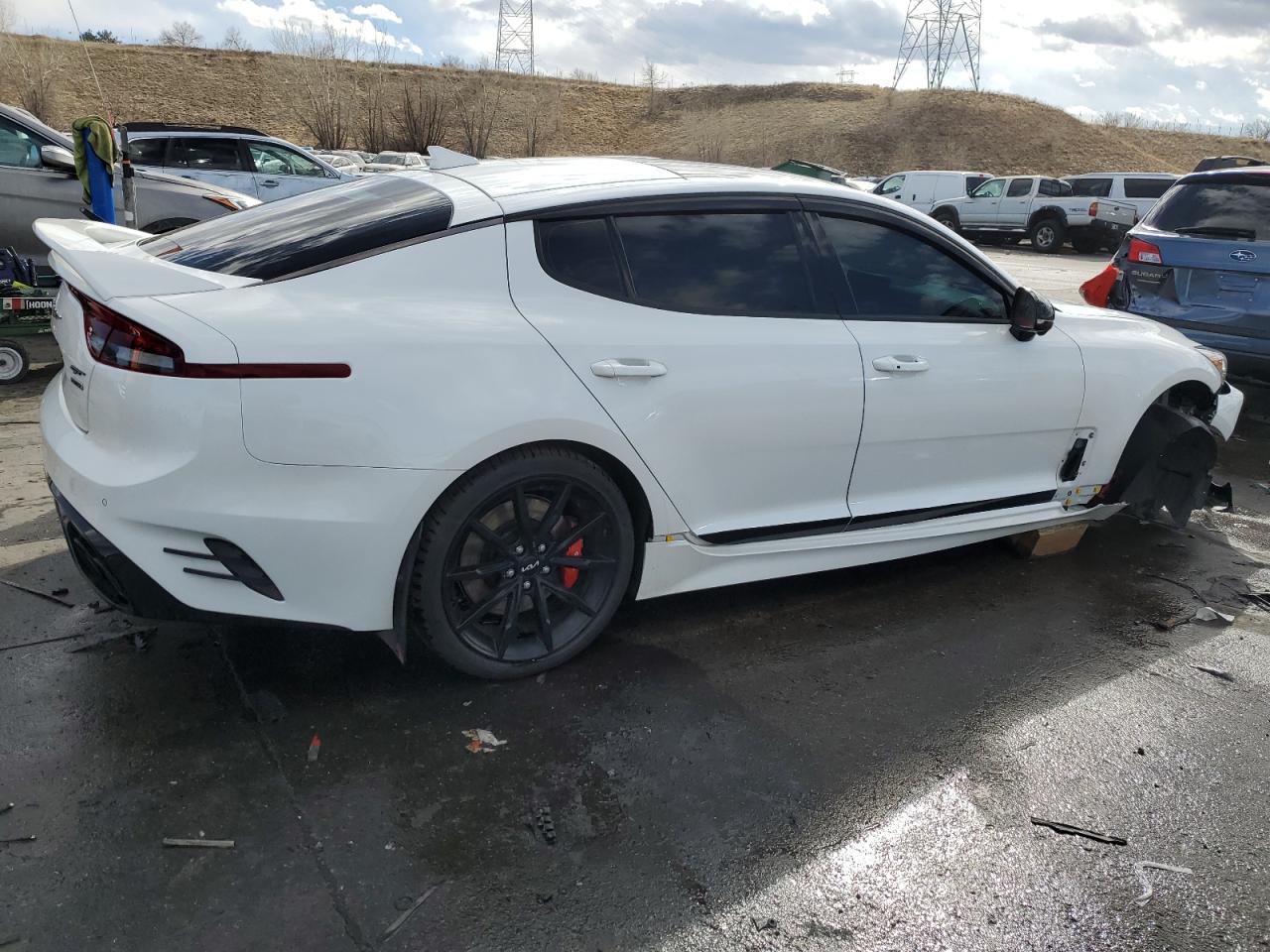 2022 Kia Stinger - Image 3
