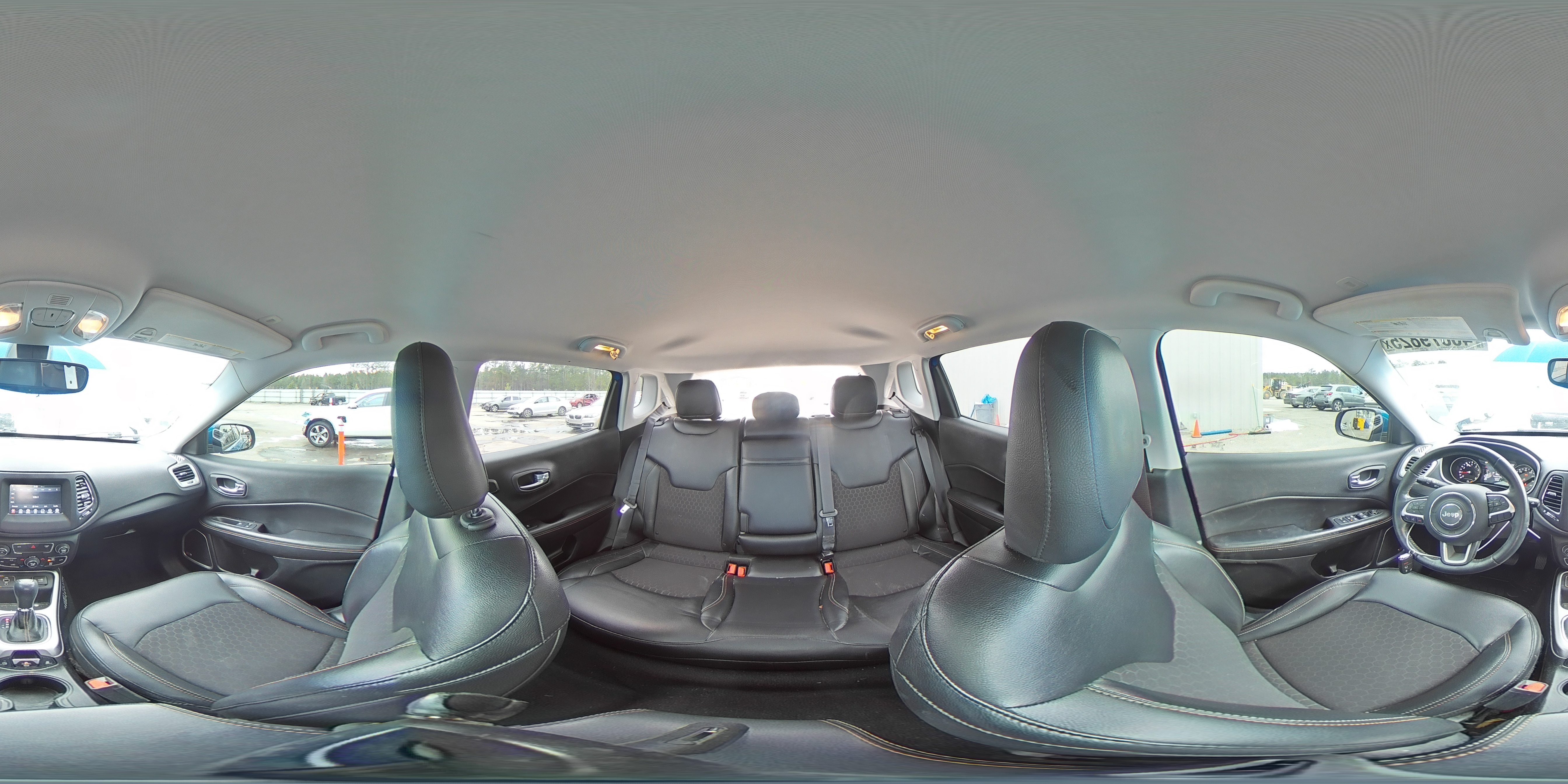 2018 Jeep Compass - Image 15