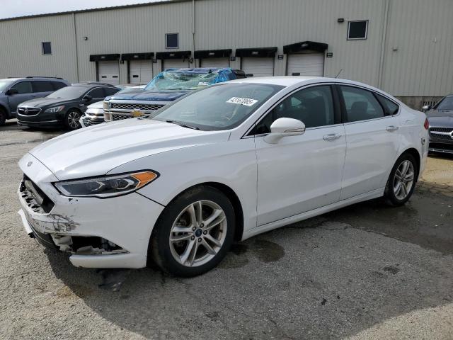  FORD FUSION 2018 Белы