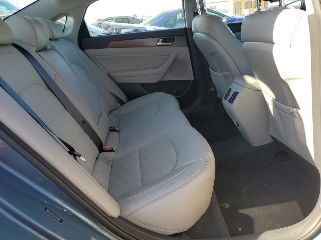 2016 Hyundai Sonata - Image 10