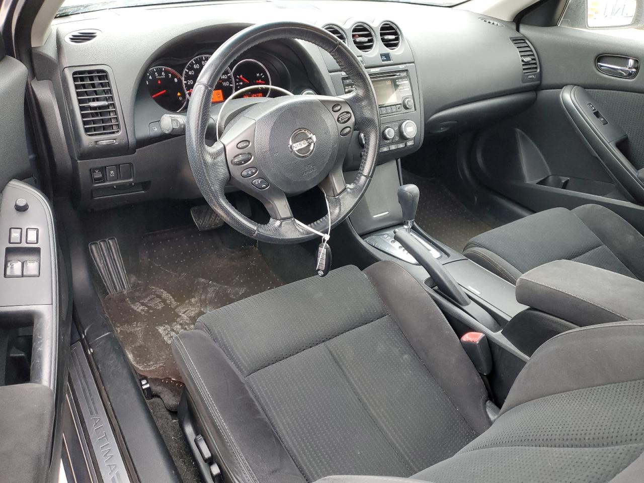 2012 Nissan Altima - Image 8