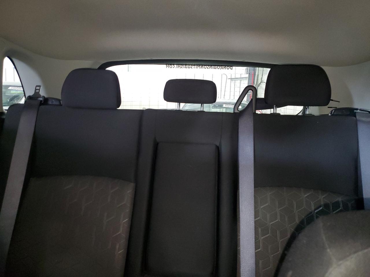 2021 Mitsubishi Outlander - Image 10