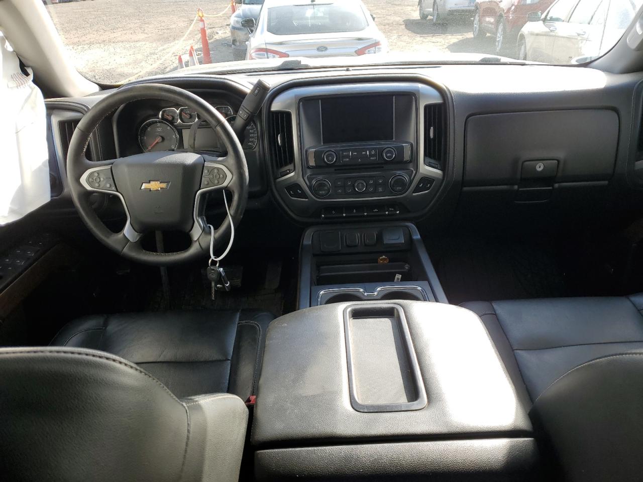 2015 Chevrolet Silverado - Image 8