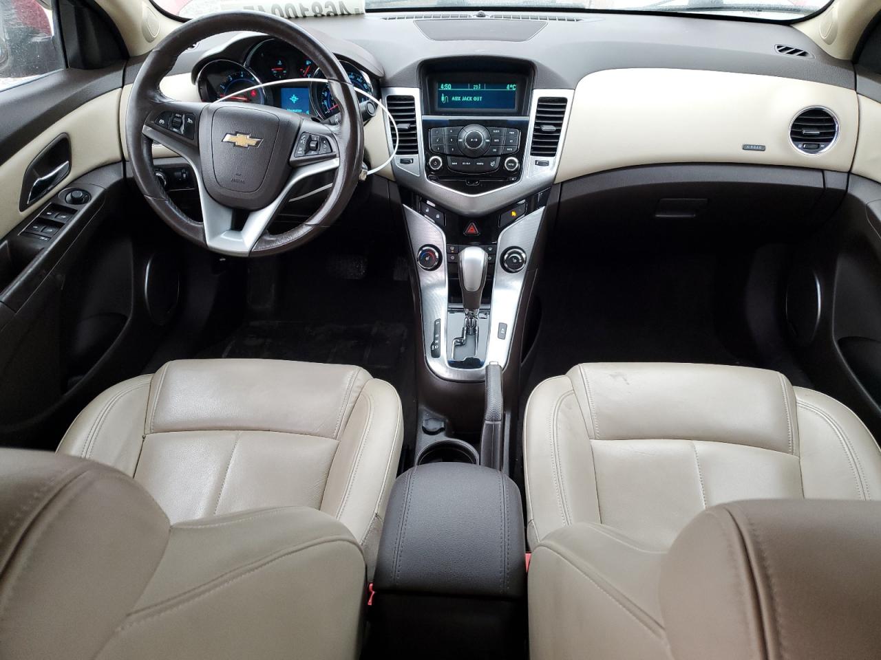 2011 Chevrolet Cruze - Image 8