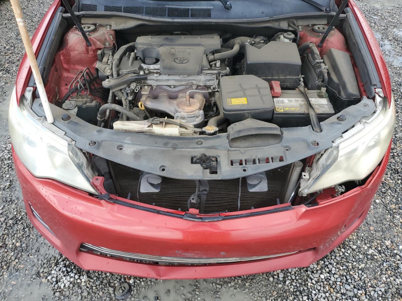 2013 Toyota Camry - Image 11